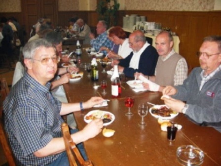 gal 2002  BBQ 037.jpg