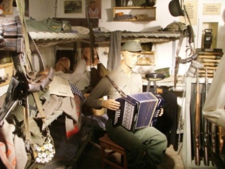 gal 2005 Mer 59.jpg